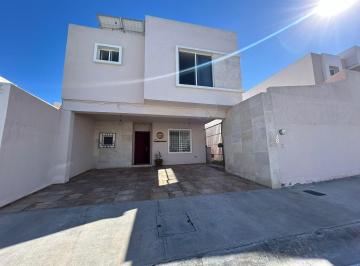 Casa de 3 habitaciones, Ramos Arizpe · Casa en Renta en Lomas del Valle II