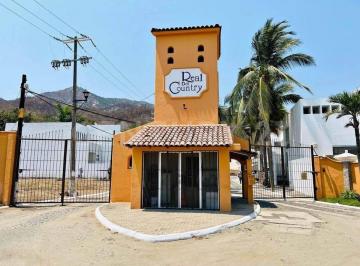 Casa · 135m² · 3 Recámaras · 1 Estacionamiento · Casa en Renta Privada Real del Country
