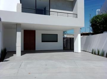 Casa de 4 habitaciones, León · Casa en Venta en Sierra Nogal con 4 Recámaras