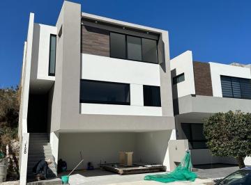 Casa de 3 habitaciones, León · Casa en Venta Nueva Barranca del Refugio