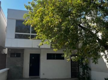 Casa de 2 habitaciones, García · Casa en Renta Priva Nisa