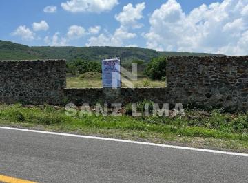 Terreno / Lote , Celaya · San Lorenzo: Atractivo Terreno con Abundante Vegetación