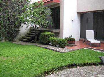 Casa · 460m² · 3 Recámaras · 3 Estacionamientos · Excelente Casa en Venta en Lomas de Tecamachalco