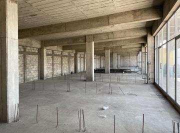 Local comercial , Coacalco de Berriozábal · Local de Grandes Dimensiones en Magnifica Ubicación