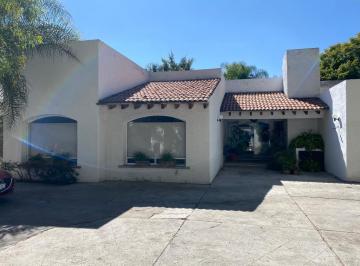 Casa de 4 habitaciones, Querétaro · Residencia en Venta Una Planta en Paseo Jurica Queretaro