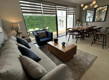 Casa de 5 habitaciones, El Marqués · Casa en Venta Zibatá, Querétaro 4 Recámaras, 1 Oficina y 1 Sala de Tv