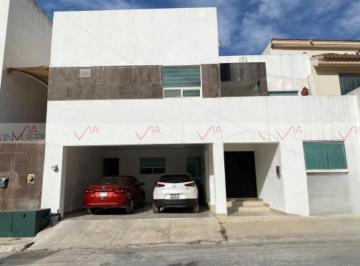 Casa · 450m² · 6 Recámaras · 2 Estacionamientos · Casa en Venta en Guadalupe