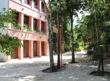 ff44de8f8d317c08ec198df32ded1db9efd491f16bc9426b065a10d5240b312f · Local Comercial de 150 m² en Aldea Zama en Venta