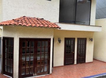 Casa en Condominio en Venta en Lomas  del Olivo · Casa en Condominio en Venta en Lomas del Olivo