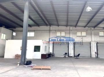 Bodega comercial de 3 habitaciones Renta MN 105 · Bodega de 1293 m² Excelente Ubicacion Comercial