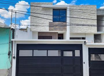 Casa de 3 habitaciones, Boca del Río · Casa en Venta Nueva en Col. Villa Rica, Boca del Río