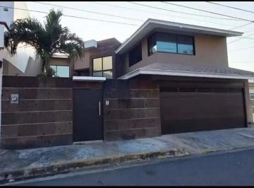 Casa de 3 habitaciones, Boca del Río · Casa en Venta Fraccionamiento Costa de Oro Alberca