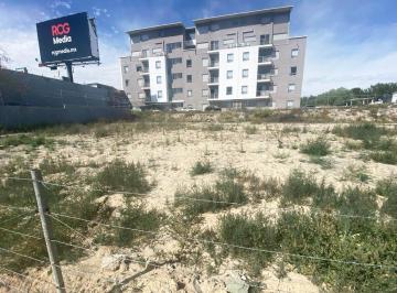 Terreno comercial , Saltillo · Terreno en Renta en Villa Toscana