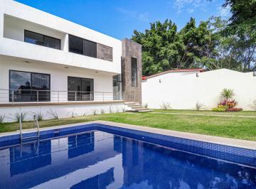 Casa de 4 habitaciones, Temixco · Casa en Venta en Burgos