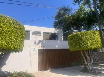 Casa de 4 habitaciones, Guadalajara · Casa en Venta, Zona Minerva