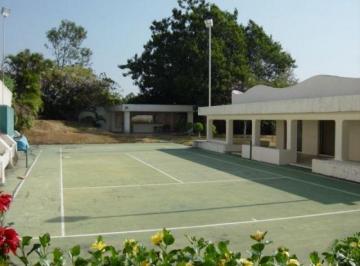 Casa · 1441m² · 10 Recámaras · 7 Estacionamientos · Casa Sola en Tetela del Monte Cuernavaca - Ari - 461 - Cs#