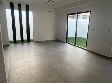 Casa de 3 habitaciones, Alvarado · Casa en Punta Tiburón
