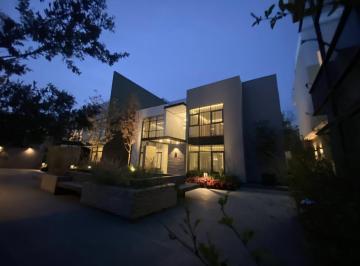 Casa en condominio de 4 habitaciones, Coyoacán · Casa en Venta en Pedregal