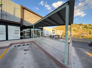 Local comercial · 90m² · 10 Estacionamientos · Local en Renta en Senda Reliz Chihuahua, Chih.