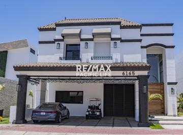 Casa · 588m² · 5 Recámaras · 3 Estacionamientos · Casa en Venta en Marina Campo de Golf - (4)