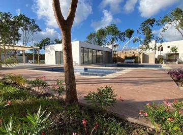 Casa de 3 habitaciones, Solidaridad · Casa en Venta en Playa del Carmen, 3 Recamaras, $2,400,000 Mxn Acepta Créditos Hipotecarios