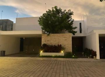 fachada · Casa en Renta Priv. Barlovento, Temozon, Merida