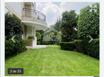 JARDIN · Residencia en Venta Exclusivo Fraccionamiento El Bosque