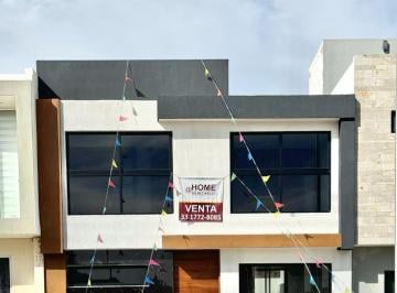 Casa en condominio de 3 habitaciones, Tlajomulco de Zúñiga · Casa en Venta Casa Fuerte