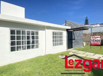 Casa de 3 habitaciones, Atlatlahucan · En Venta Bonita Casa Nueva de un Piso en Lomas de Cocoyoc