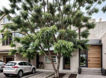 Casa de 3 habitaciones, Querétaro · Casa en Venta en Milenio III - Alborada Coto Club y Vive con Calidad de Vida.