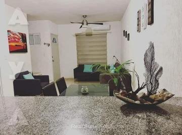 Casa · 97m² · 2 Recámaras · 2 Estacionamientos · Casa en Renta Renta, 2 Recámaras, Amueblada, Res. Cuyagua, Polígono Sur, Cancún.