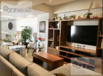 Departamento · 220m² · 3 Recámaras · 2 Estacionamientos · Departamento en Venta, Interlomas Bonito, Iluminado y con Balcón en Villa Florence