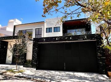 Casa de 3 habitaciones, Huixquilucan · Casa en La Herradura, Hermosa y Nueva!