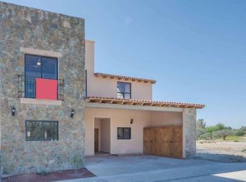Casa en condominio de 4 habitaciones, San Miguel de Allende · Casa Alianza en Venta en Ventanas en Sanmiguel de Allende Gto.