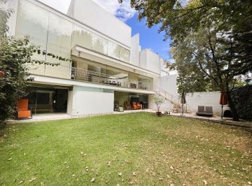 Casa en condominio de 4 habitaciones, Alvaro Obregón · Casa en Venta en Tetelpan San Ángel