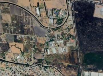Terreno / Lote , Tlajomulco de Zúñiga · Terreno en Tlajomulco de Zúñiga a Pie de Carretera