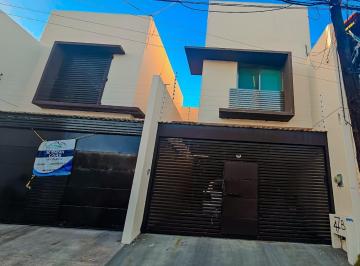 Casa de 3 habitaciones, Carmen · Renta de Casa Colonia Electricistas Ciudad del Carmen