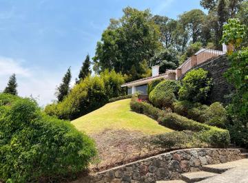 Casa · 221m² · 3 Recámaras · 4 Estacionamientos · Casa en Venta - (4)