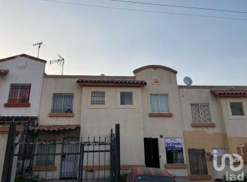 Casa · 59m² · 2 Recámaras · 2 Estacionamientos · Casa en Tecamac Villa del Real 6a Secc
