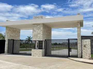 Terreno / Lote , Fortín · Lotes en Venta Residencial Privado Caseta de Vigilancia