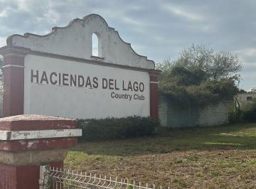 Terreno / Lote , Ixtlahuacán de los Membrillos · Terreno Venta Hacienda del Lago Country Club Santa Rosa Jalisco $973,000
