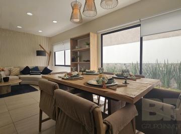 Casa · 189m² · 3 Recámaras · 2 Estacionamientos · Casa de 3 Niveles, Roof Garden, Sala de Tv y Recámaras con Baño c/u en Zibatá!