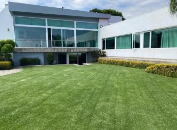 Casa · 860m² · 4 Recámaras · 6 Estacionamientos · Bosque de Las Lomas, Casa en Venta