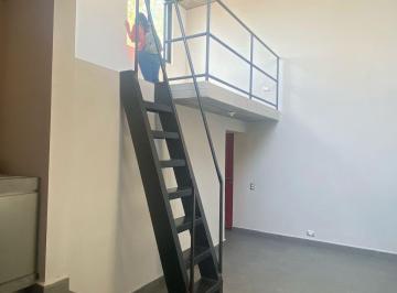 en el tapanco · Departamento Doble Altura Para Una Persona, Centro de Monterrey