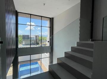 Casa · 450m² · 4 Recámaras · 3 Estacionamientos · Residencia en Venta, Castaños del Vergel, Carretera Nacional