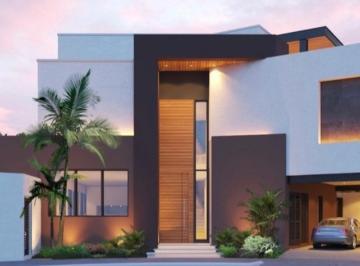 Casa · 458m² · 4 Recámaras · 2 Estacionamientos · Hermosa Casa en Venta en Bosques de Las Misiones
