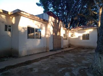 Fachada · Conquista Tu Espacio: Casa Disponible en Fraccionamiento Privado