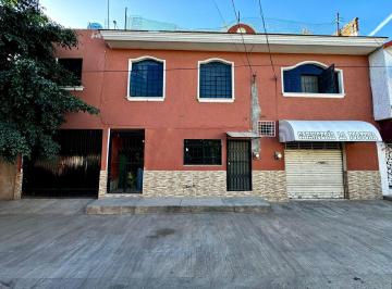 Casa de 4 habitaciones, San Pedro Tlaquepaque · Casa en Venta en El Vergel, Tlaquepaque
