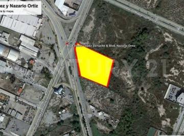 Terreno / Lote · 2069m² · Se Vende Terreno Comercial Al Norte de Saltillo.