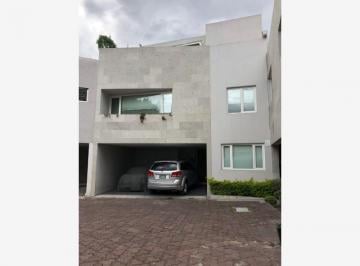 Casa · 420m² · 5 Recámaras · 2 Estacionamientos · Casa en Condominio Colonia Florida